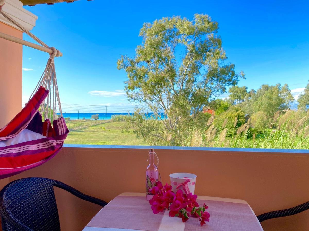 Pink & Blue Beachfront Apartments Acharavi  Exterior foto