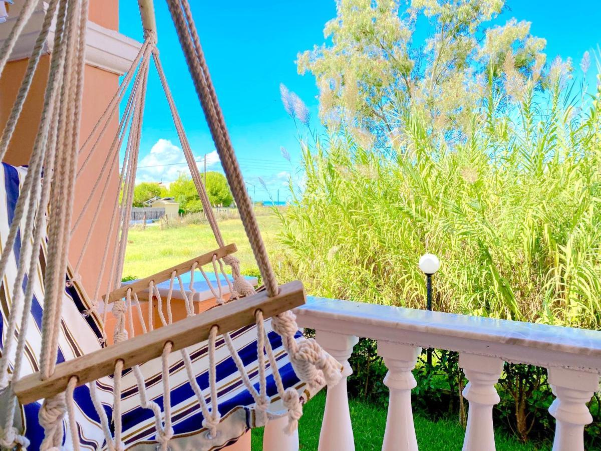Pink & Blue Beachfront Apartments Acharavi  Exterior foto